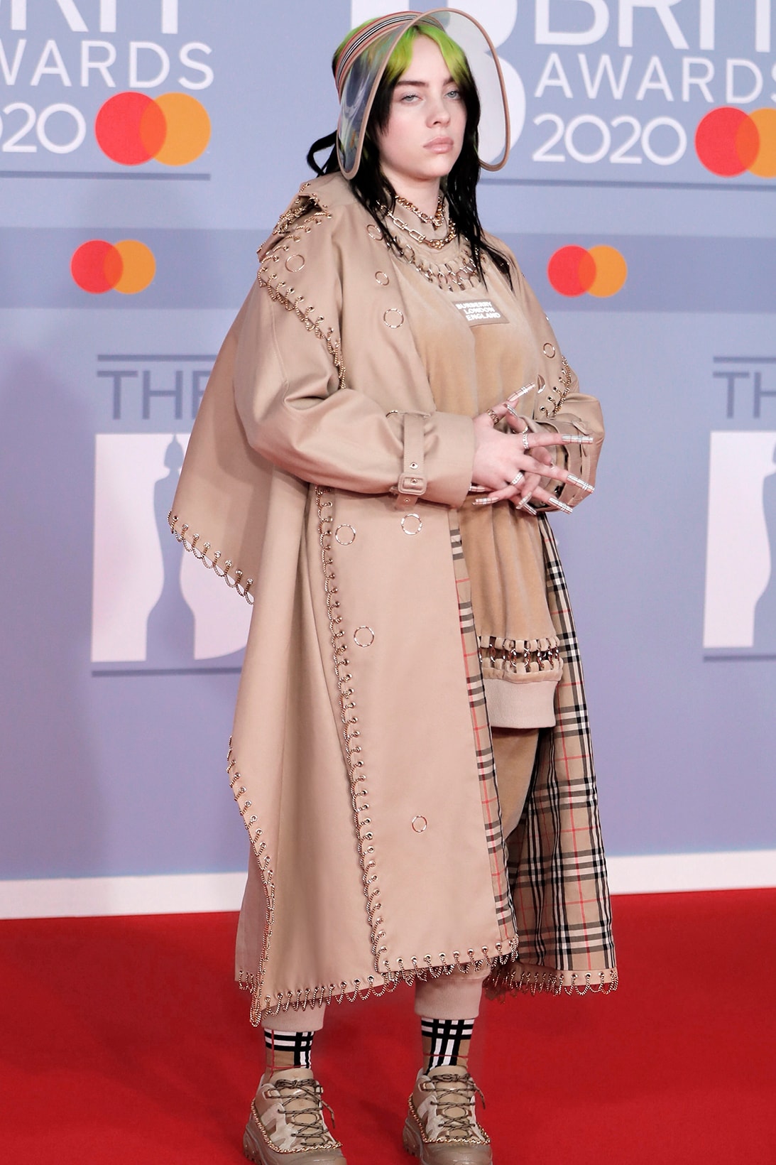 brit awards red carpet best dressed celebrities mabel billie eilish burberry moschino