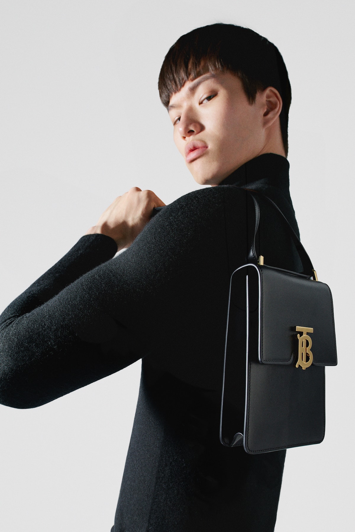 Burberry B Series Black Leather Logo Bag Drop Release Campaign 