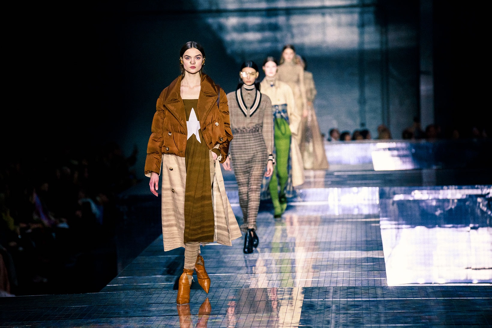 burberry fall winter london fashion week runway riccardo tisci carbon neutral sustainability