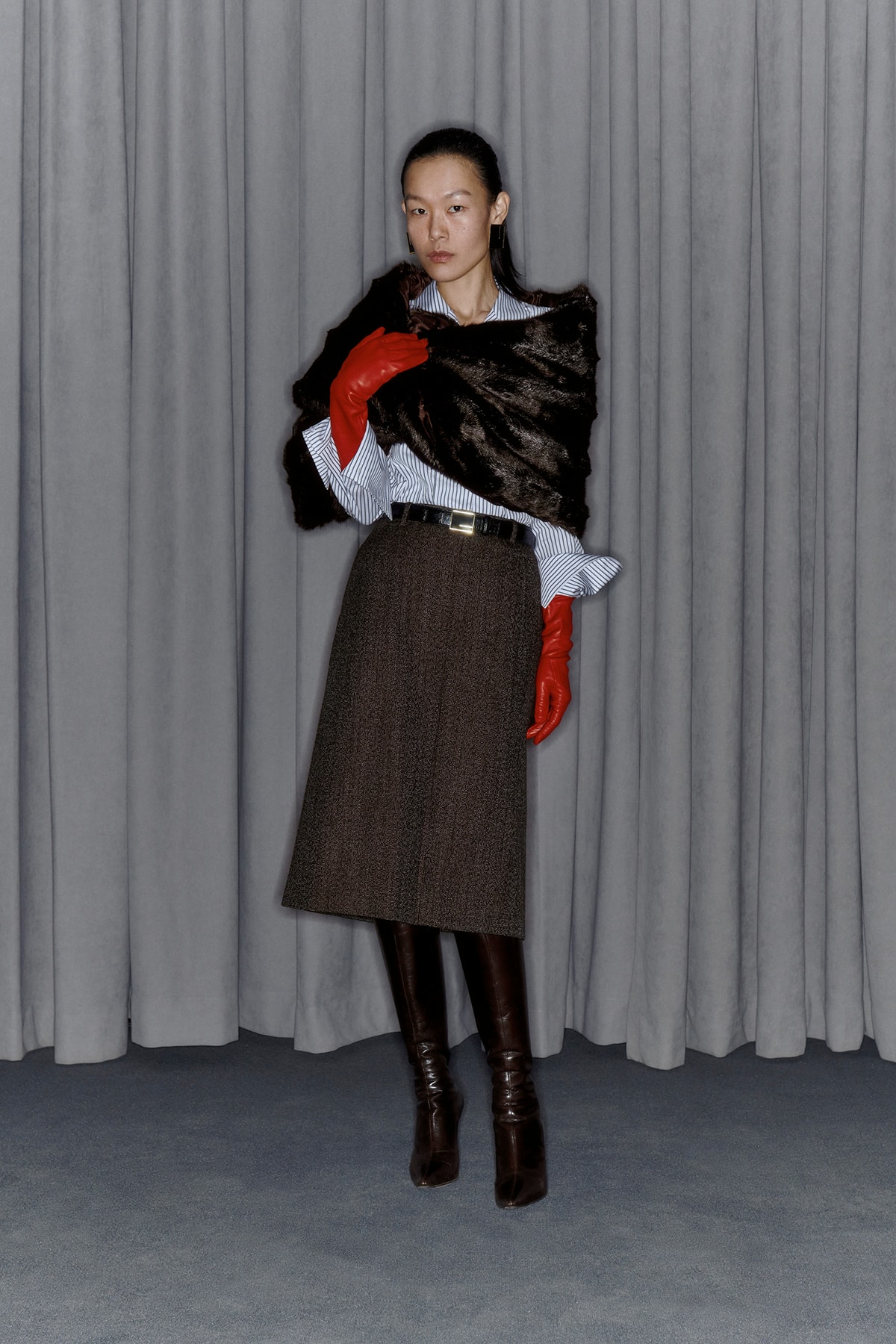 Commission Fall/Winter 2020 Collection Lookbook Wool Skirt Brown