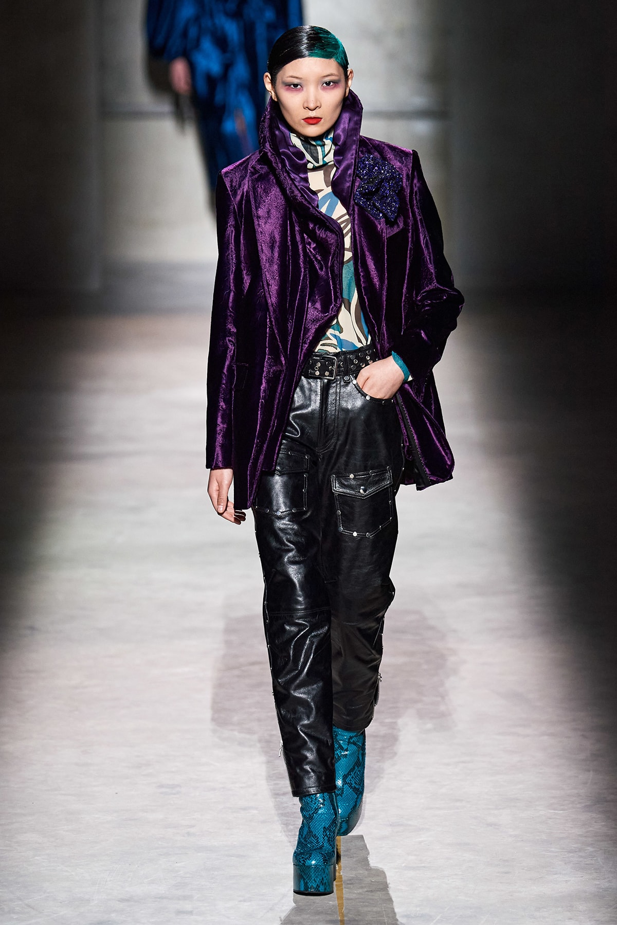 Dries Van Noten Fall/Winter 2020 Collection Runway Show Velvet Jacket Purple
