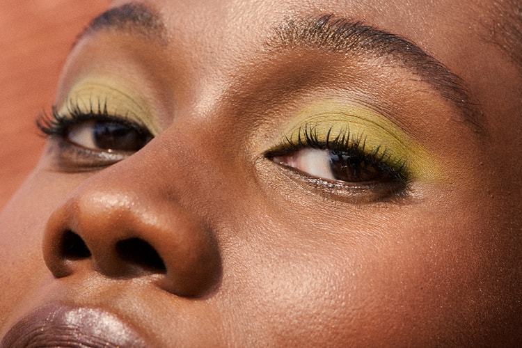 Up Your Eyeshadow Game with Glossier's New Skywash Matte Lid Tint