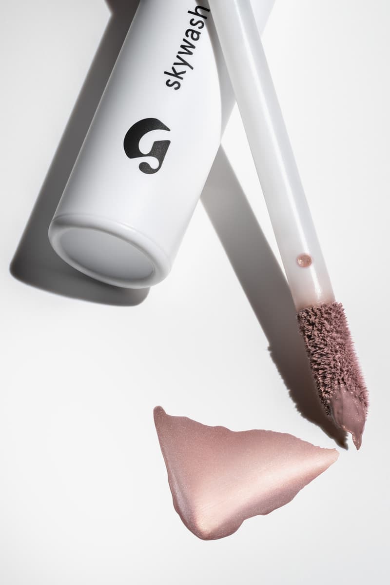 Glossier Skywash Eyeshadow Tint Makeup Product Shade Mauve