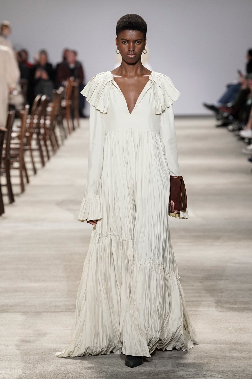 Jil Sander Fall/Winter 2020 Collection Runway Show Pleated Dress White