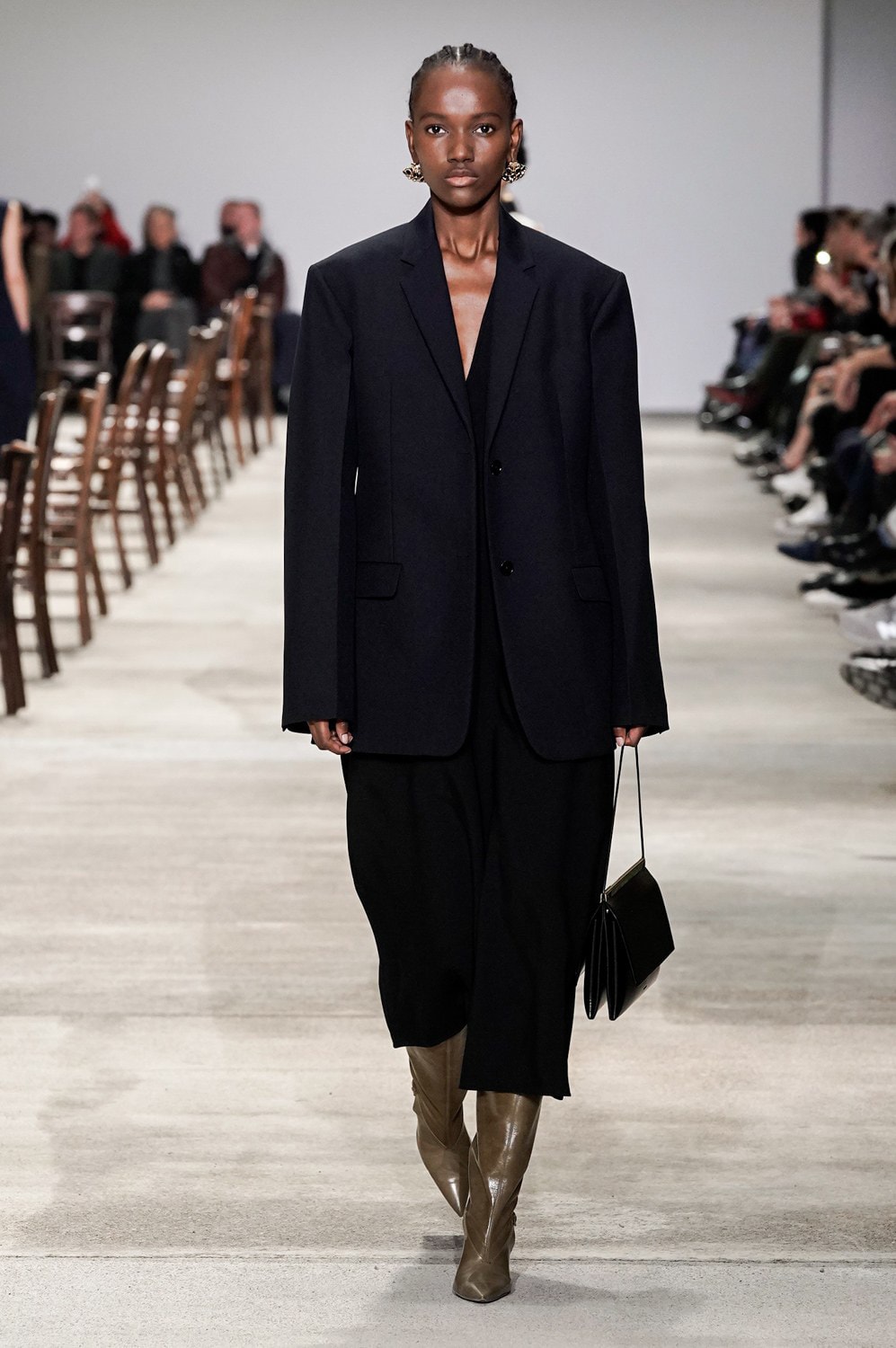 Jil Sander Fall/Winter 2020 Collection Runway Show Suit Black