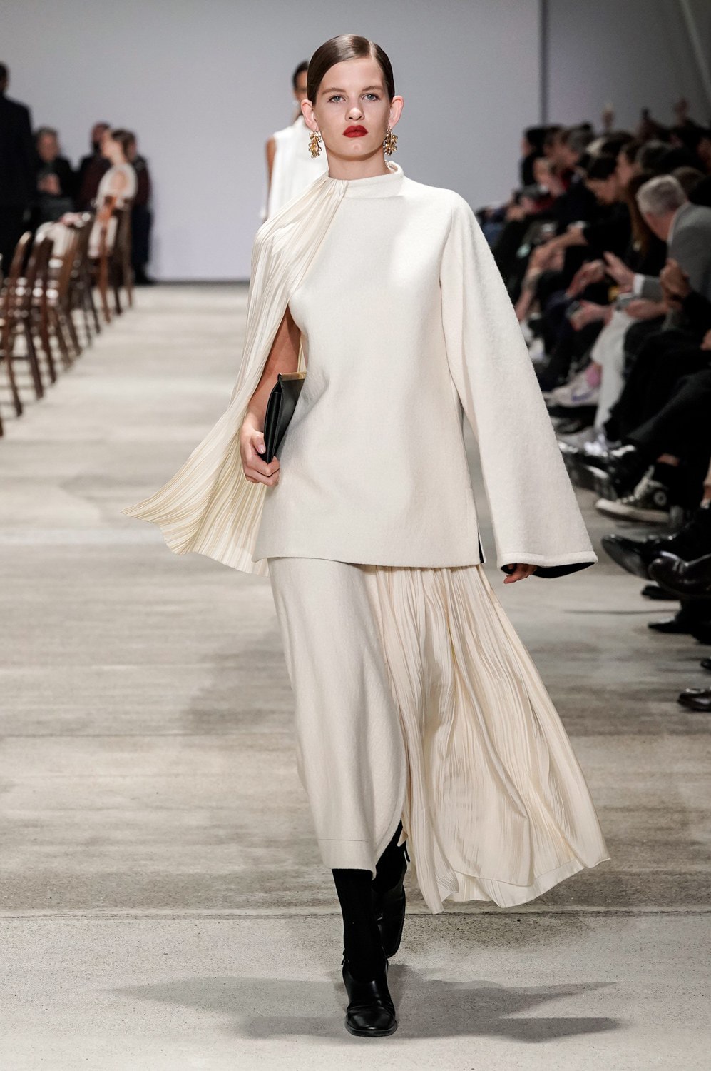 Jil Sander Fall/Winter 2020 Collection Runway Show Wool Top Skirt Cream