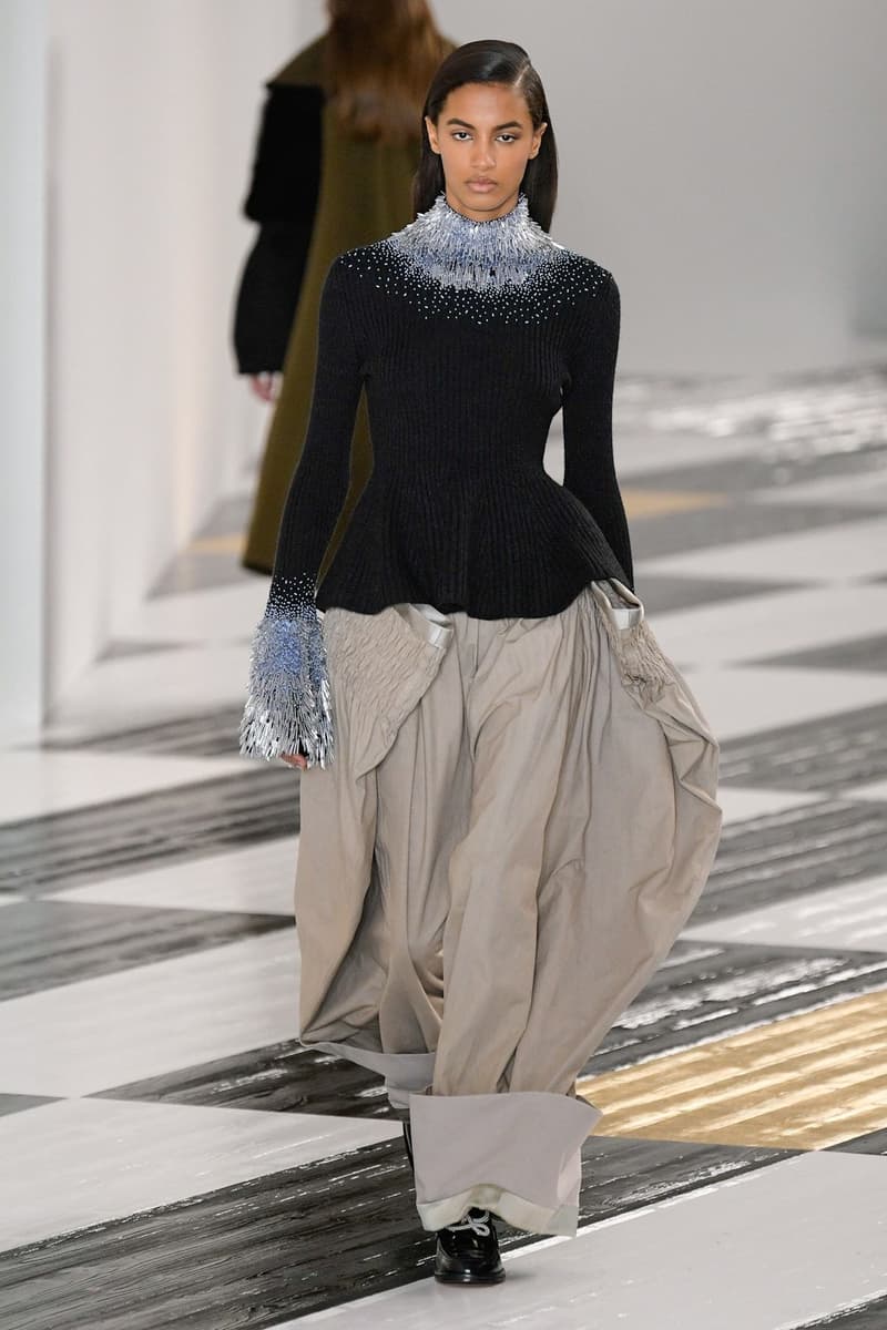 Loewe Fall/Winter 2020 Collection Runway PFW Show Jonathan Anderson Paris Fashion Week 