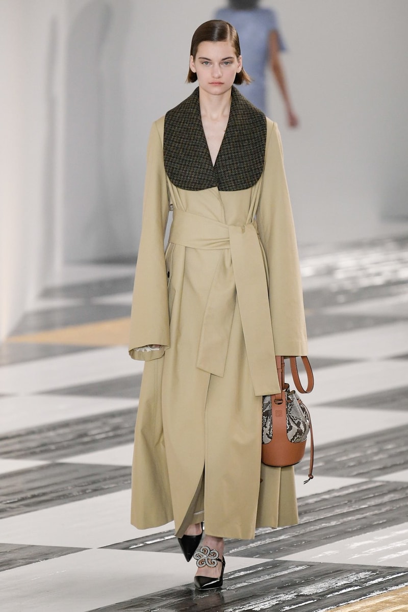 Loewe Fall/Winter 2020 Collection Runway PFW Show Jonathan Anderson Paris Fashion Week 