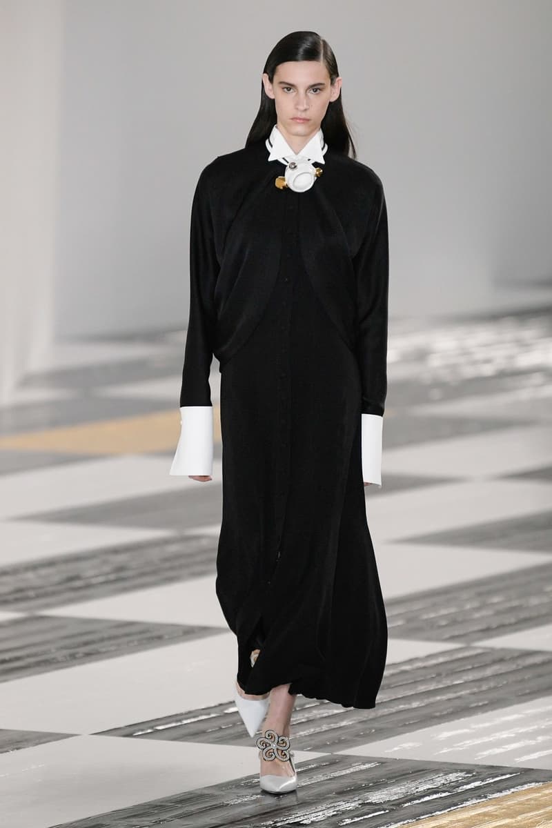 Loewe Fall/Winter 2020 Collection Runway PFW Show Jonathan Anderson Paris Fashion Week 