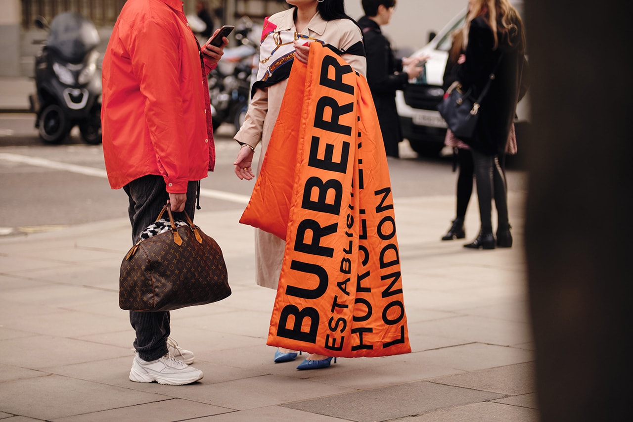 Street Style London Fashion Week Fall Winter 2020 Burberry orange scarf Louis Vuitton Bag