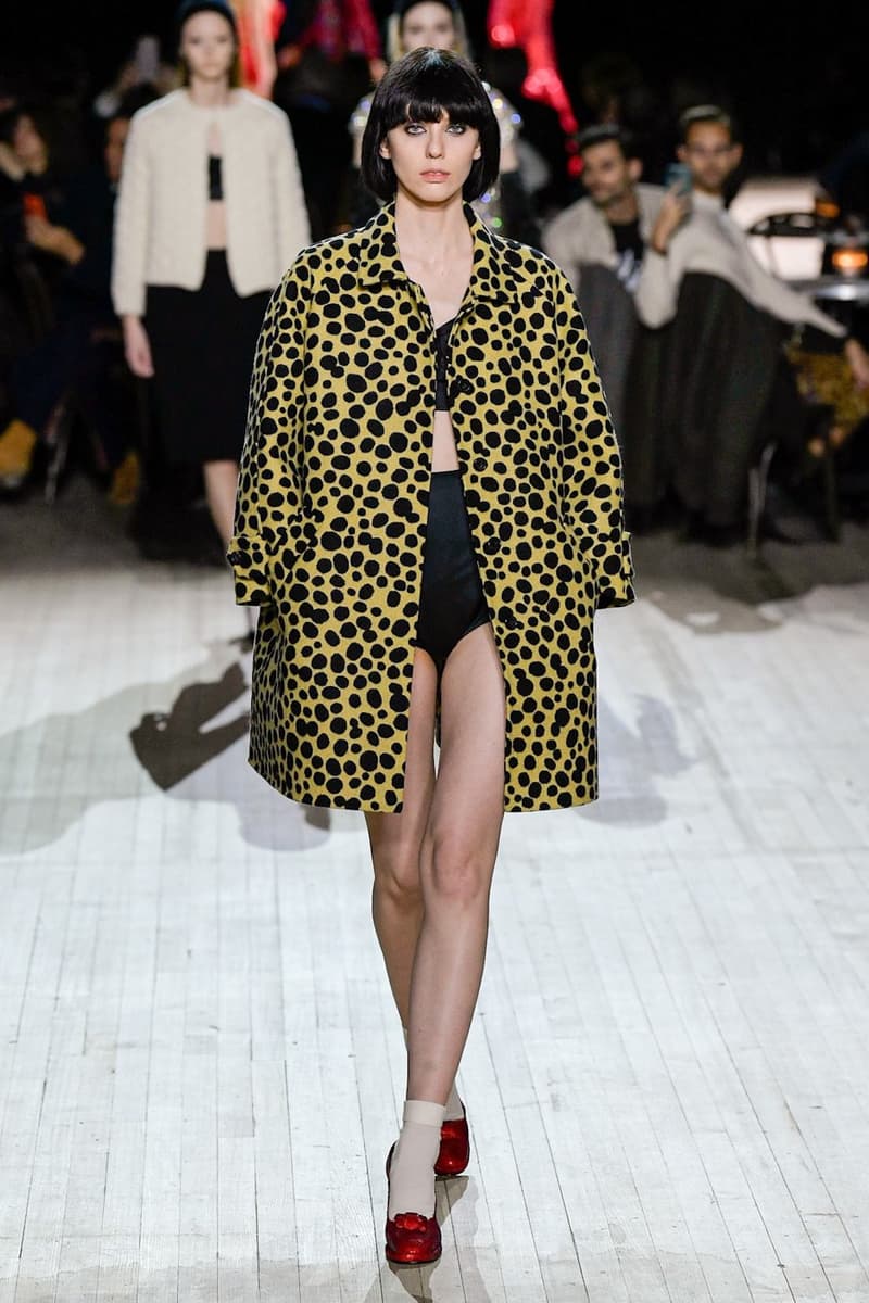marc jacobs new york fashion week nyfw fall winter collection kaia gerber miley cyrus