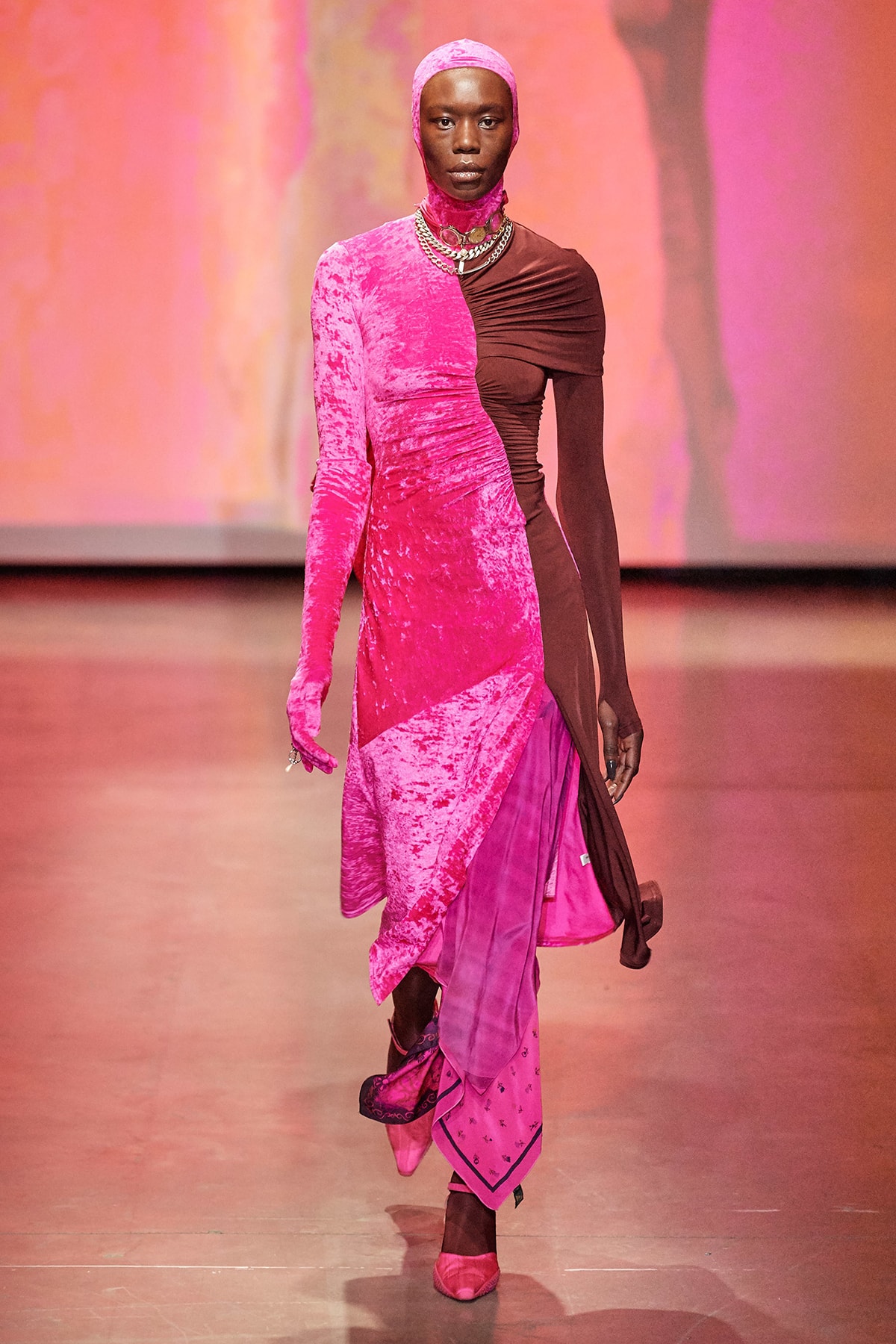Marine Serre Fall/Winter 2020 Collection Runway Show Velvet Dress Pink