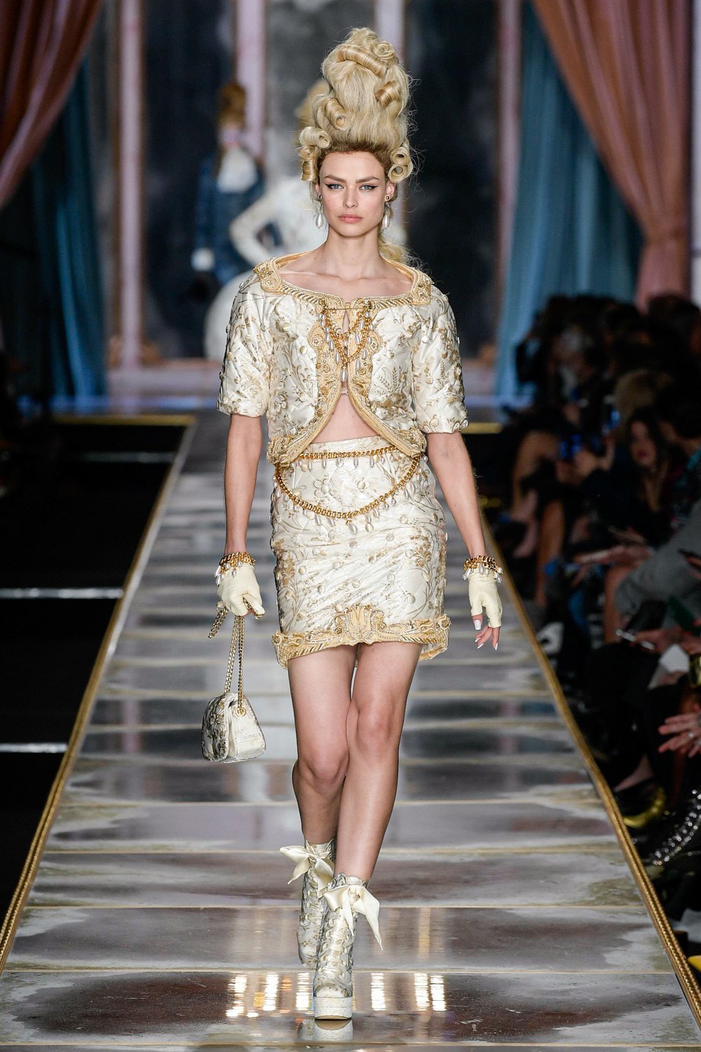 Moschino Fall/Winter 2020 Collection Runway Show Suit Silver Gold