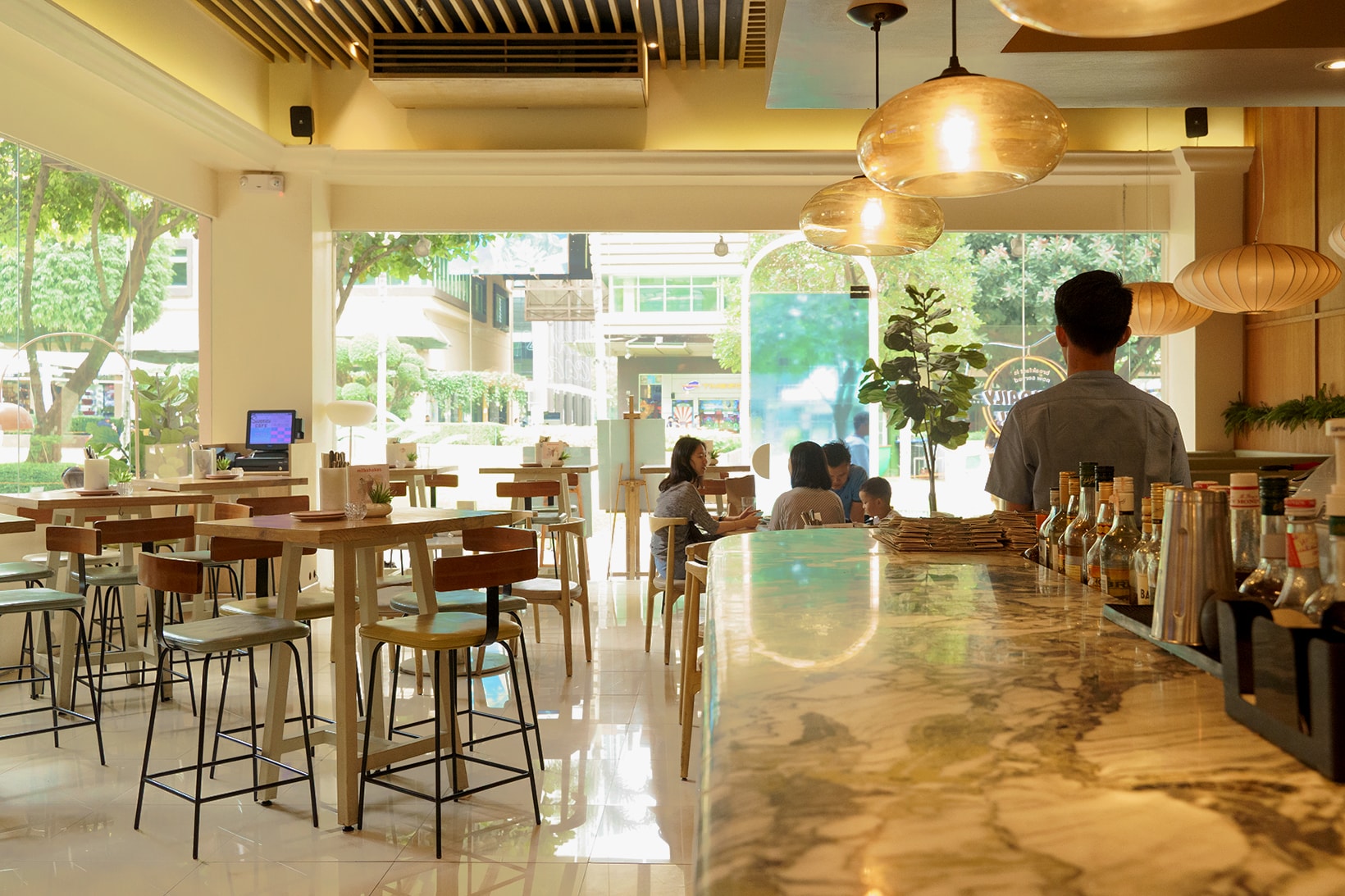 sunnies cafe brunch manila philippines bgc restaurants