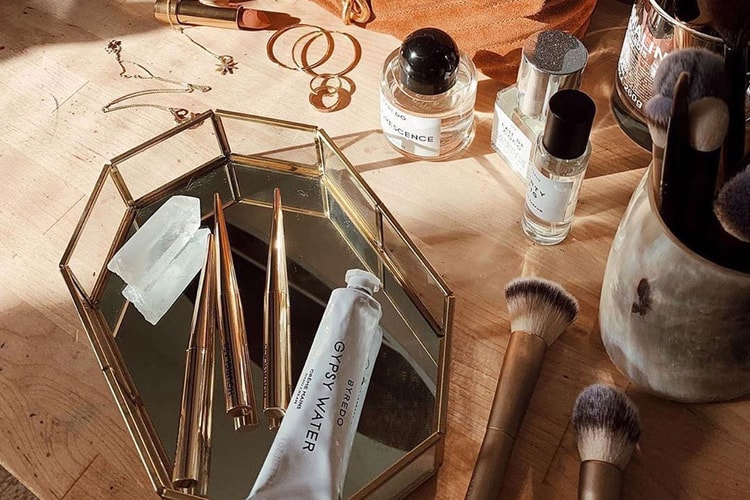 Learn All About Skincare and Makeup With These 5 Beauty Podcasts