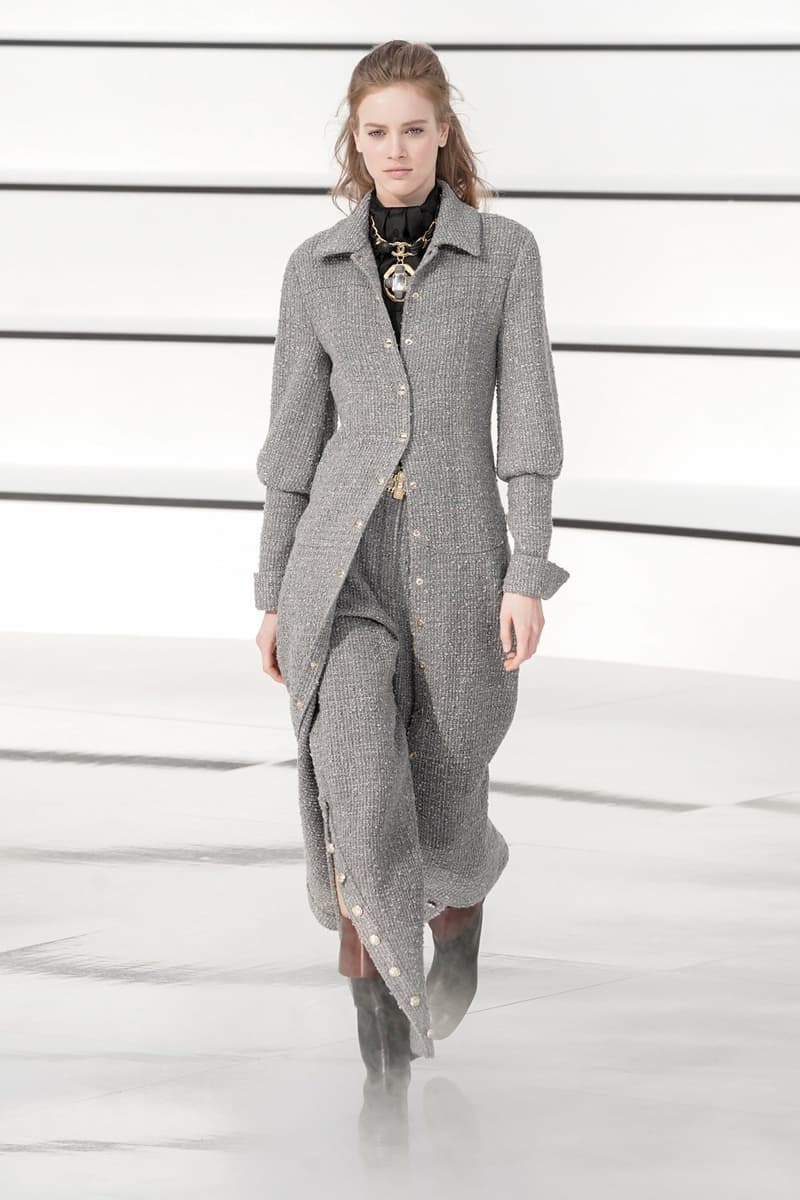 chanel Pre-Owned Fall/Winter 2020 Runway Collection PFW Gigi Hadid Fashion Show