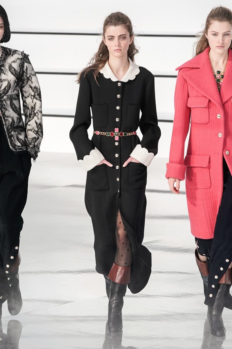 chanel Pre-Owned Fall/Winter 2020 Runway Collection PFW Gigi Hadid Fashion Show