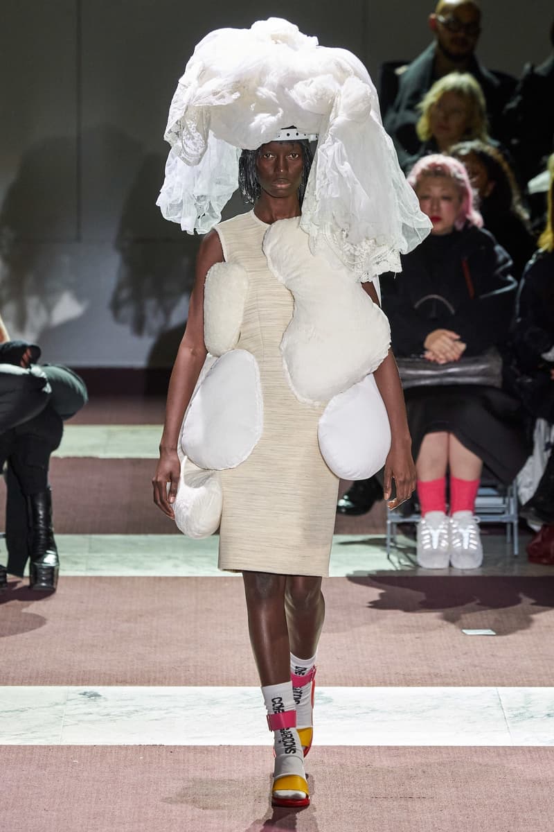 COMME des GARCONS Fall/Winter 2020 Collection Paris Fashion Week Runway Rei Kawakubo