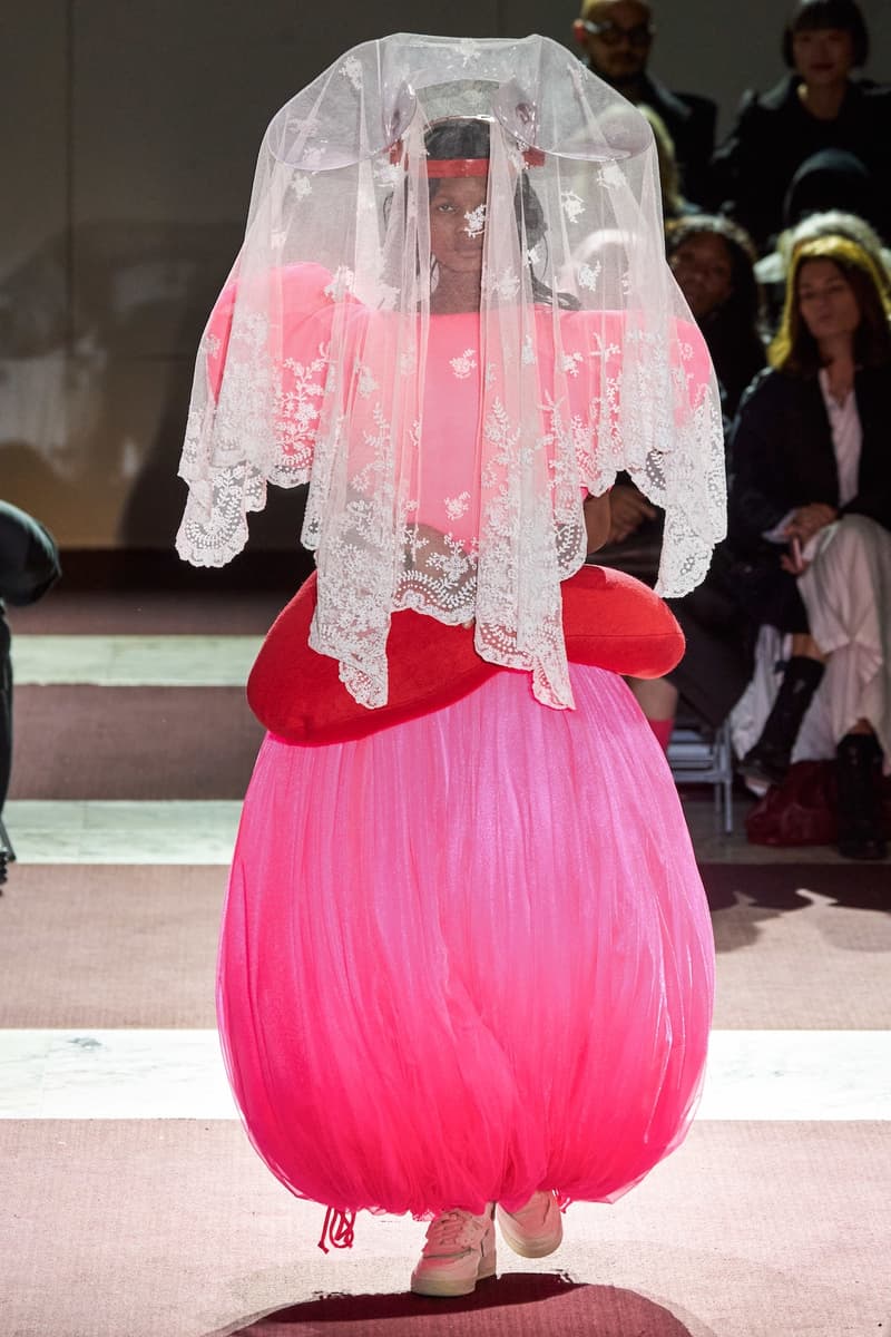 COMME des GARCONS Fall/Winter 2020 Collection Paris Fashion Week Runway Rei Kawakubo