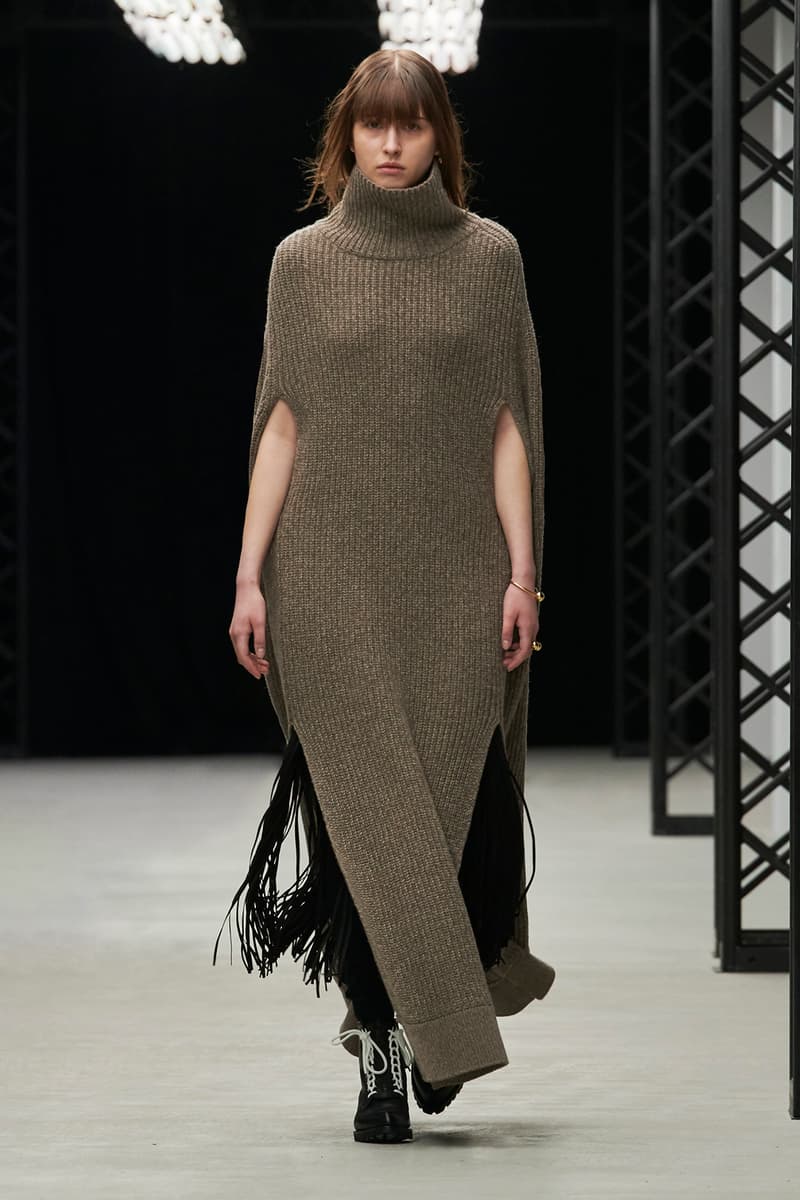 HYKE Fall/Winter 2020 Collection Runway Show Poncho Dress Grey