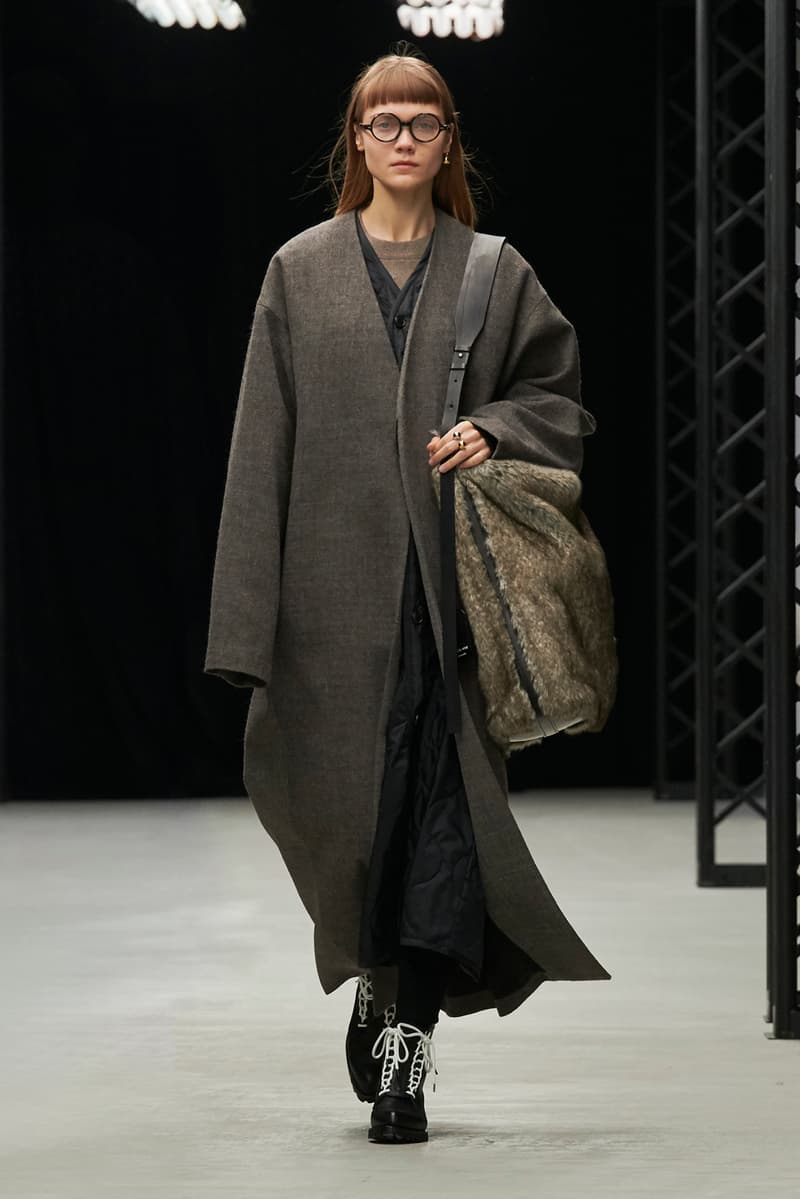 HYKE Fall/Winter 2020 Collection Runway Show Coat Grey