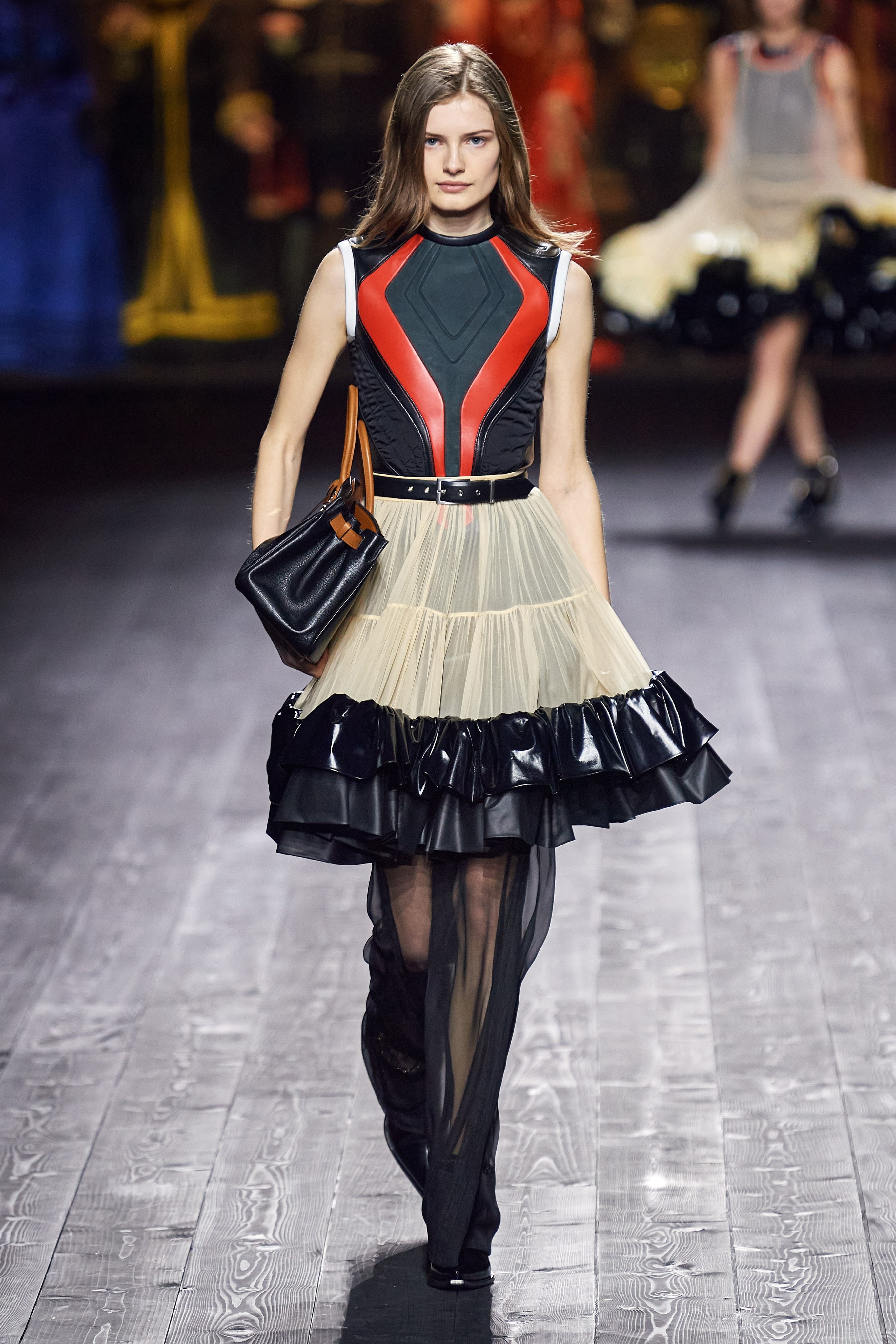 Louis Vuitton Fall/Winter Collection Runway Show Ruffle Skirt Beige Black Moto Top