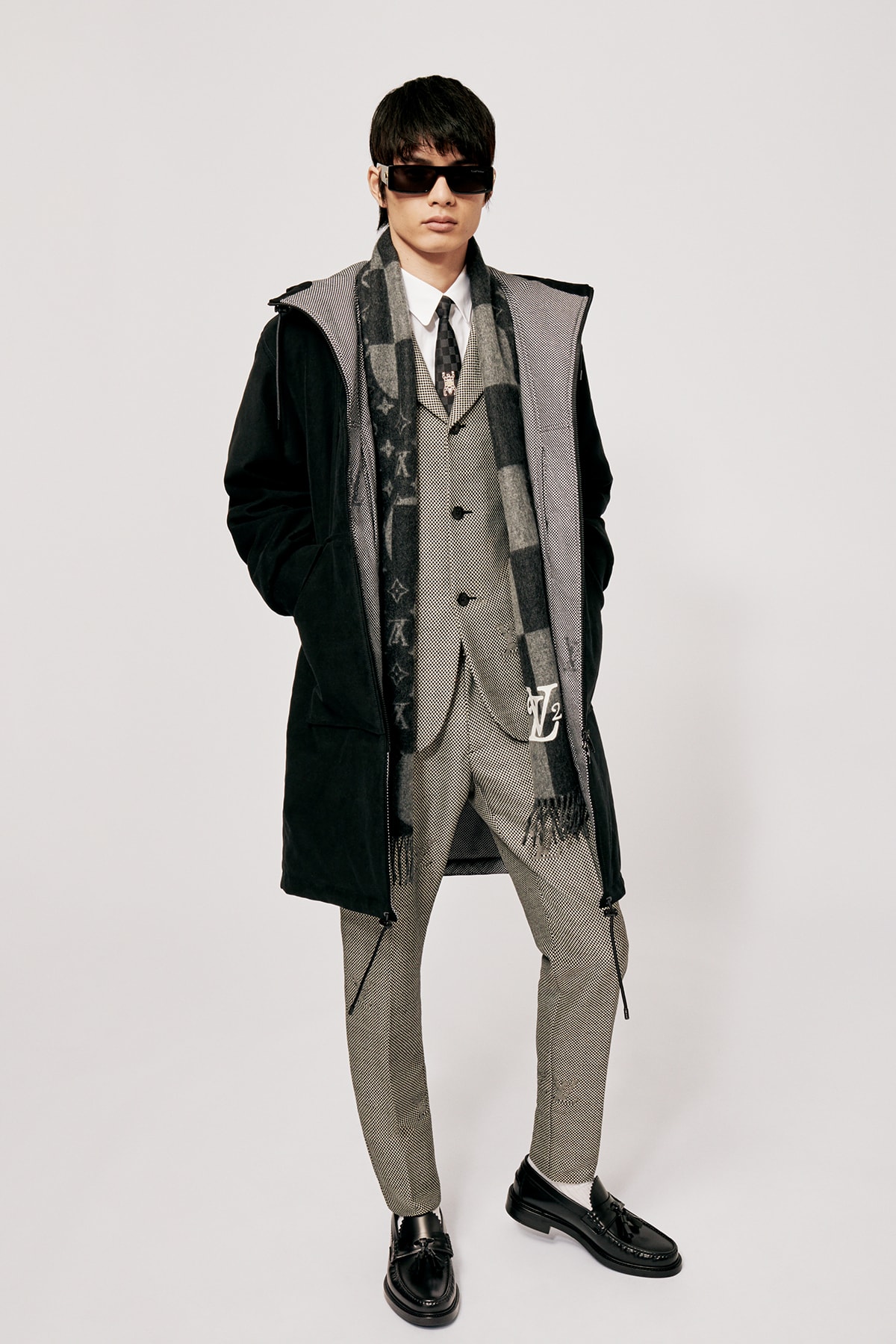 Louis Vuitton NIGO x Virgil Alboh LV2 Collection Lookbook Coat Suit Grey