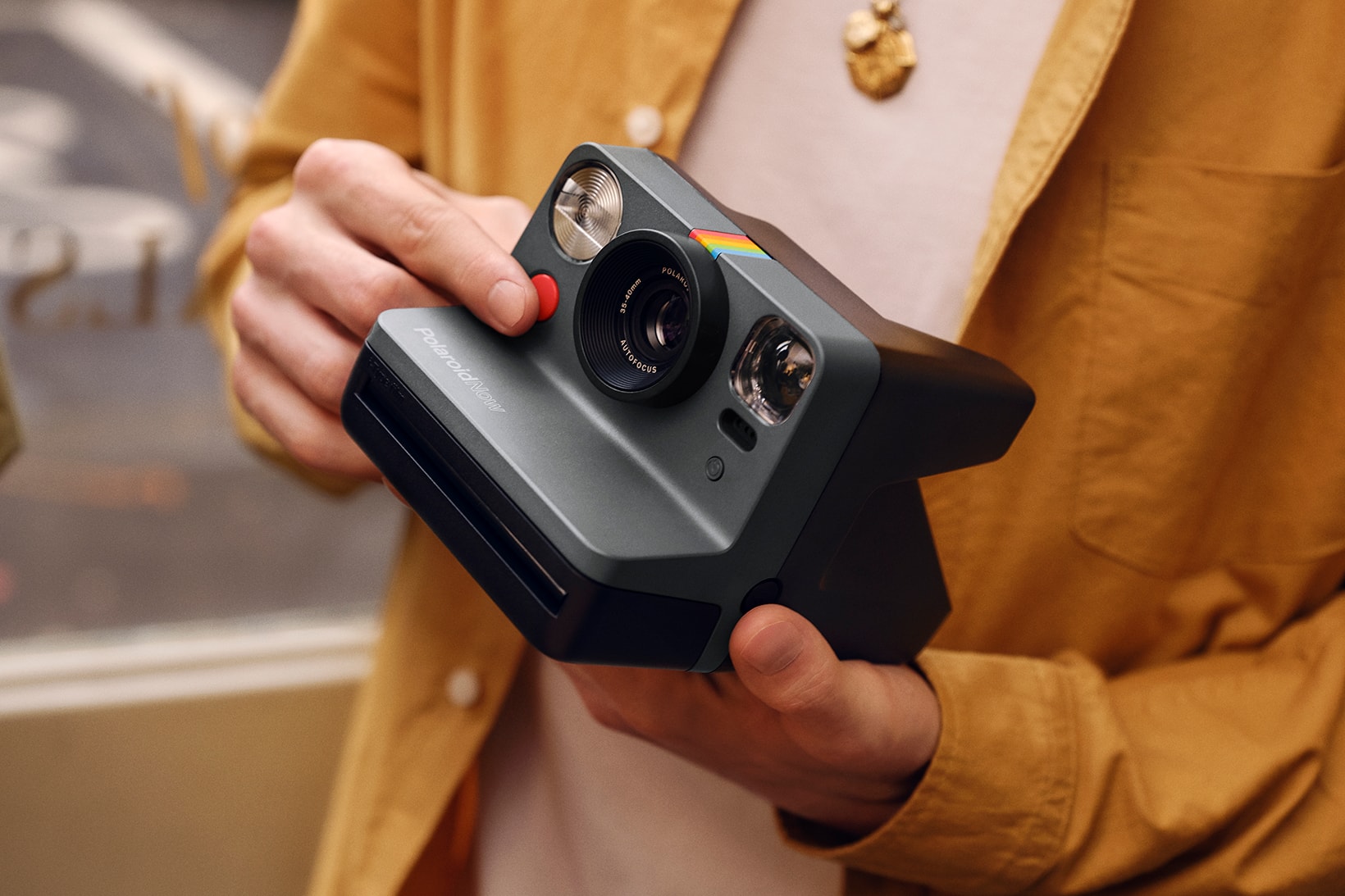  Polaroid Now Instant Film Camera (Black) + 3 Packs of