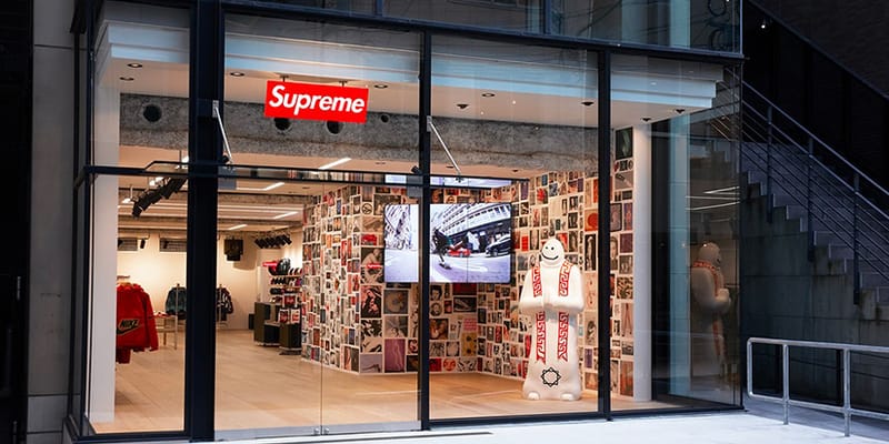 supreme outlet store near me