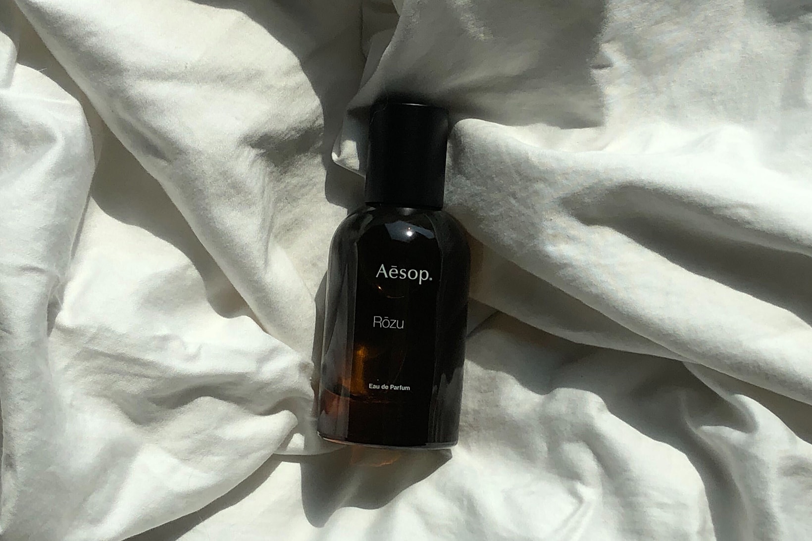aesop rozu perfume fragrance eau de parfum floral woody sandalwood vetiver ylang jasmine rose review