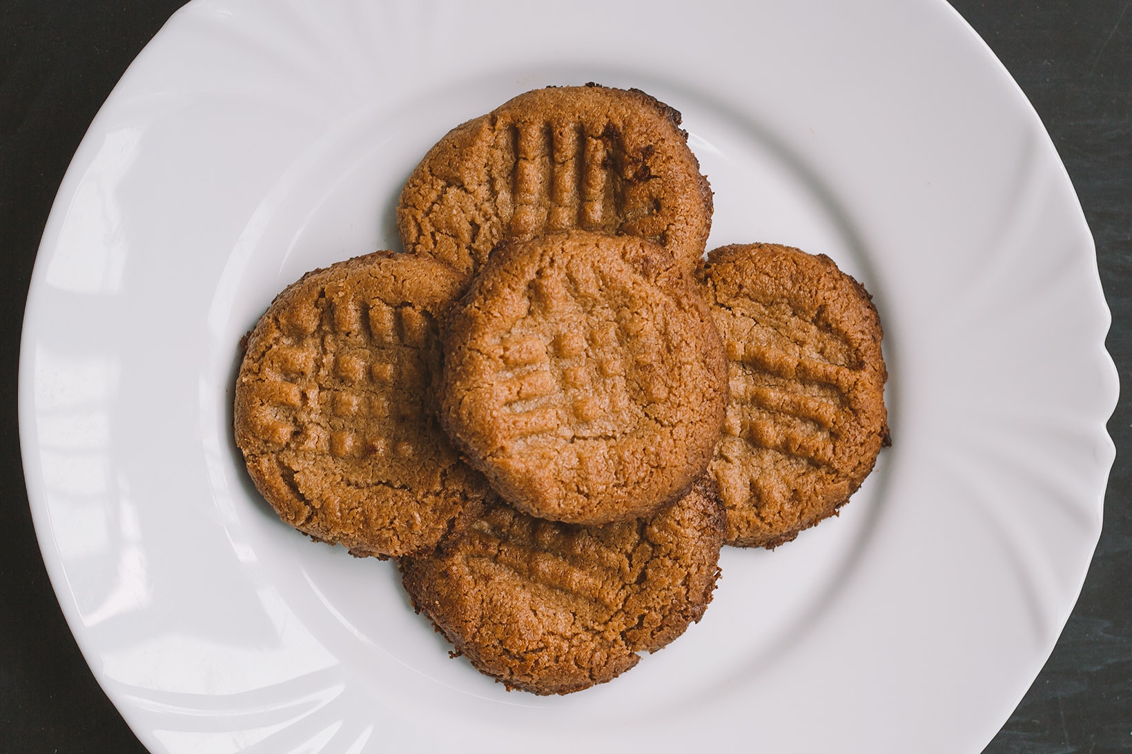 tiktok 3 ingredient peanut butter cookie baking dessert recipe