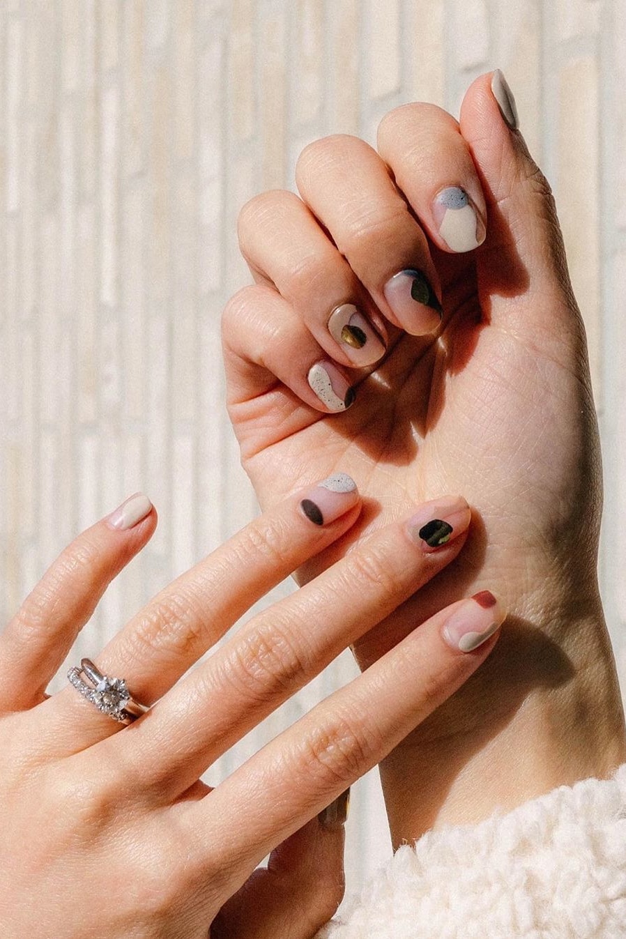 nails minimalist nail art manicure eggcanvas ring jewelry