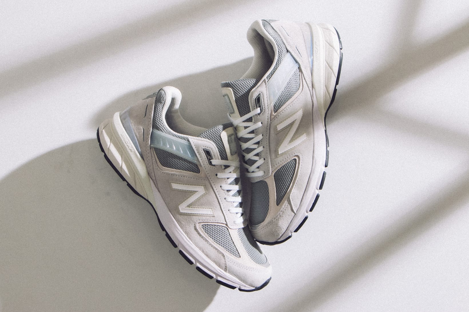 New Balance M990NA5 Sneakers Grey/White Release | HYPEBAE
