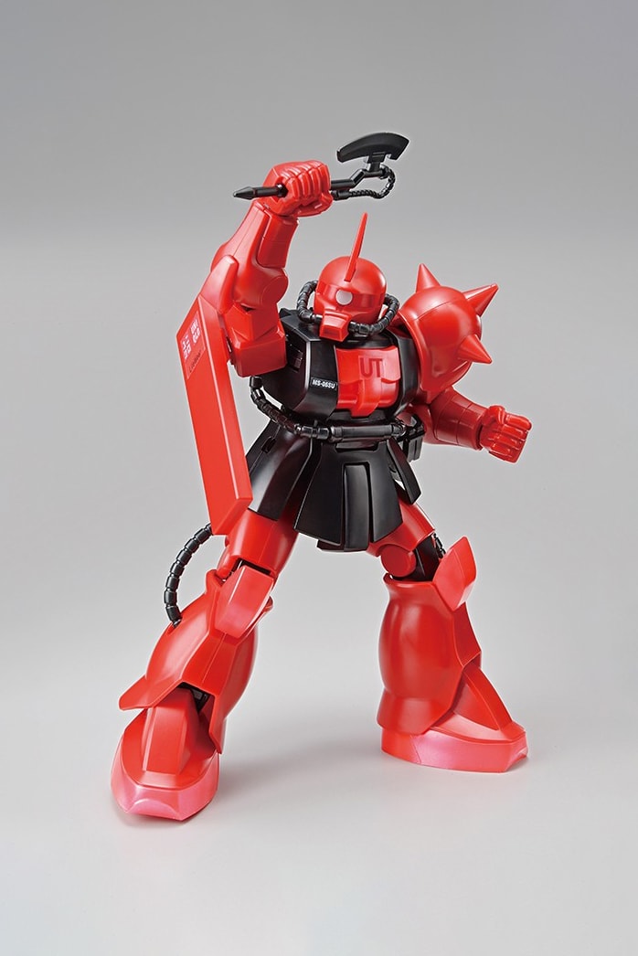 UNIQLO UT x Gundam GUNPLA Collection Collaboration Figurine Red