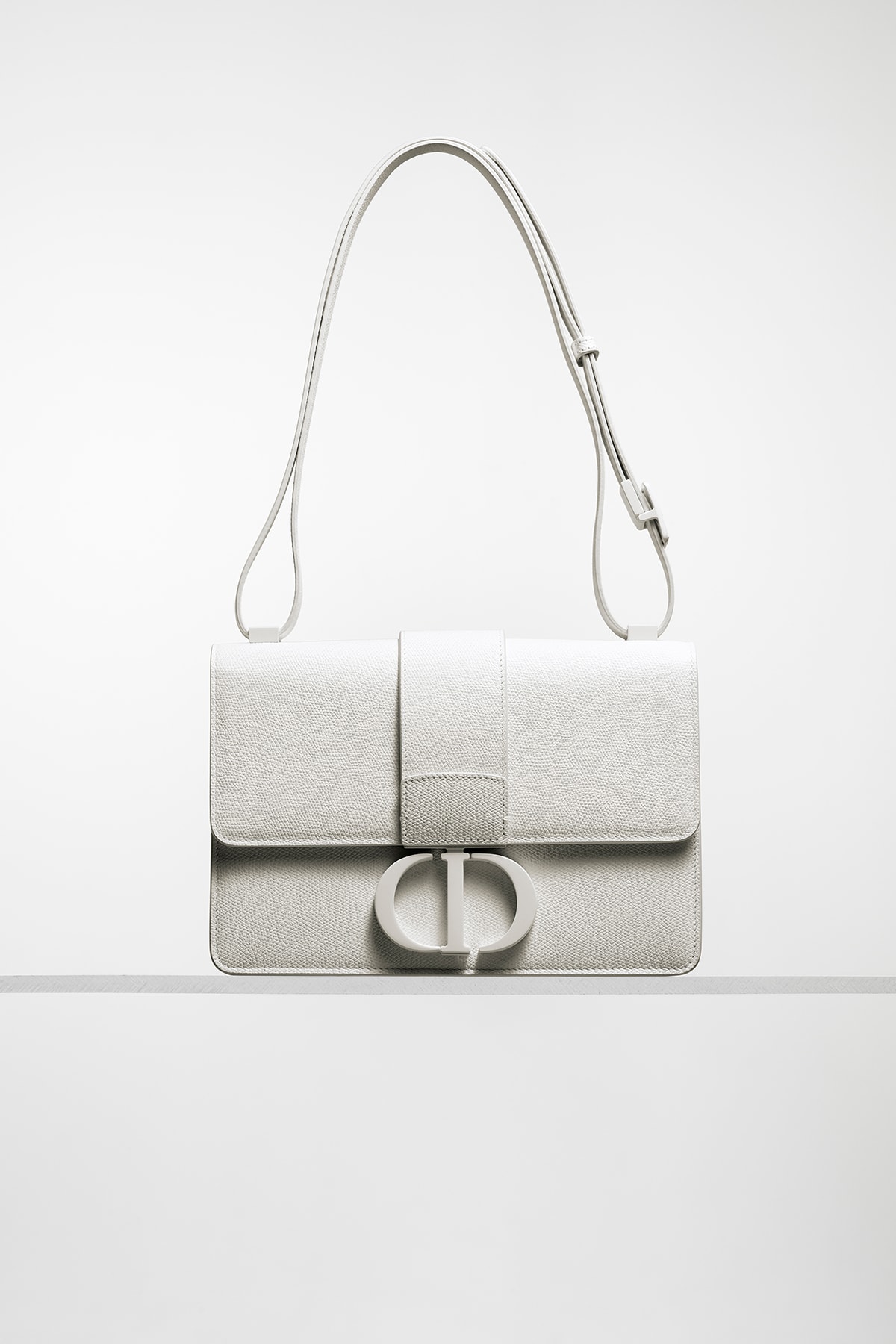 Dior Ultra-Matte Collection Bags 30 Montaigne Box White