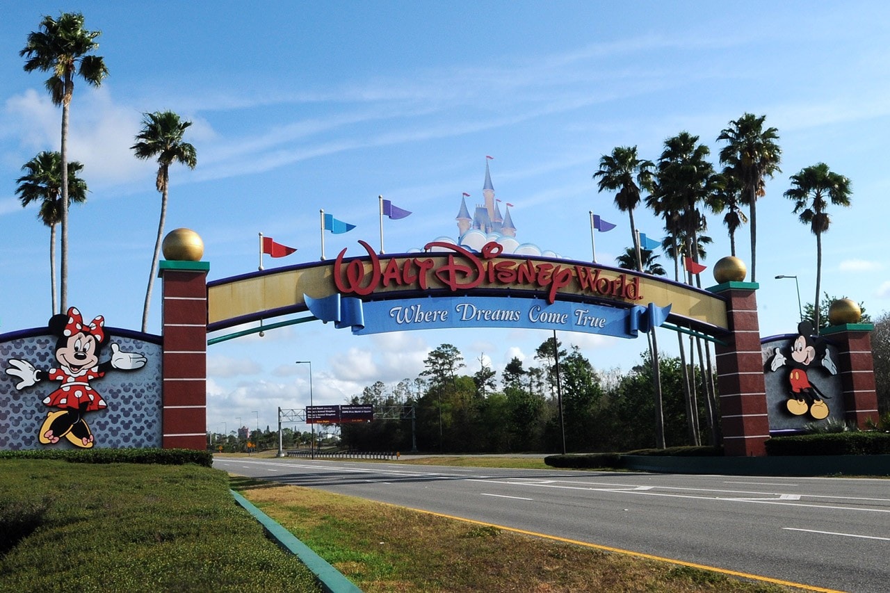 Disney World Theme Park Florida Entrance Sign Logo