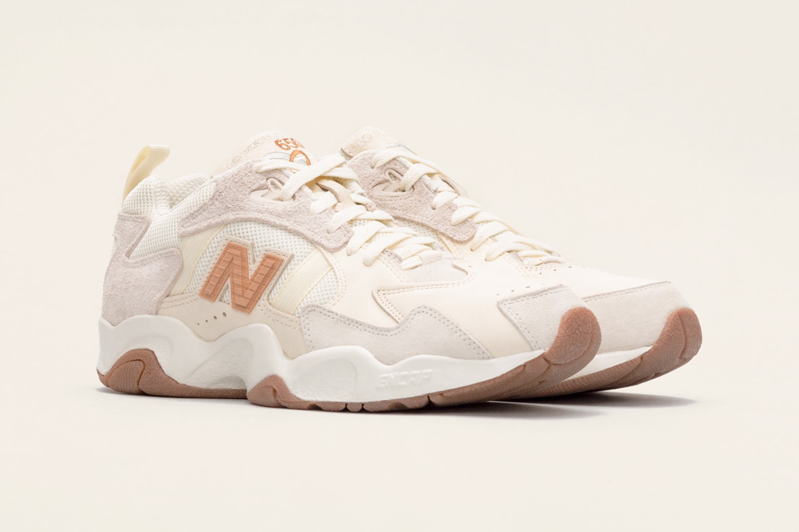 new balance 650 no vacancy inn collaboration stockx ipo auction beige white brown shoes sneakerhead footwear