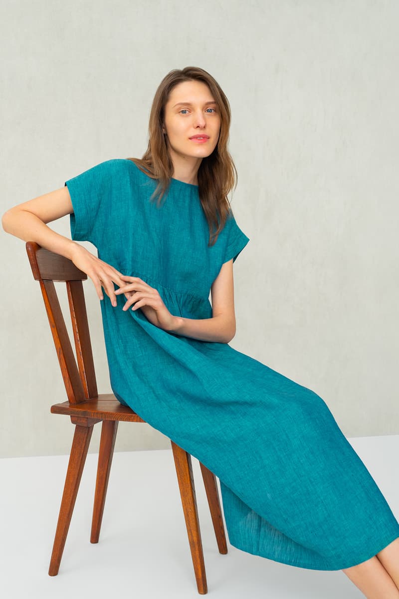 uniqlo kurta rina singh spring summer collaboration lifewear india dresses pants yellow white black sandals