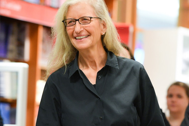 Win a Photoshoot With Annie Leibovitz Through 'Vogue's New Charitable Initiative