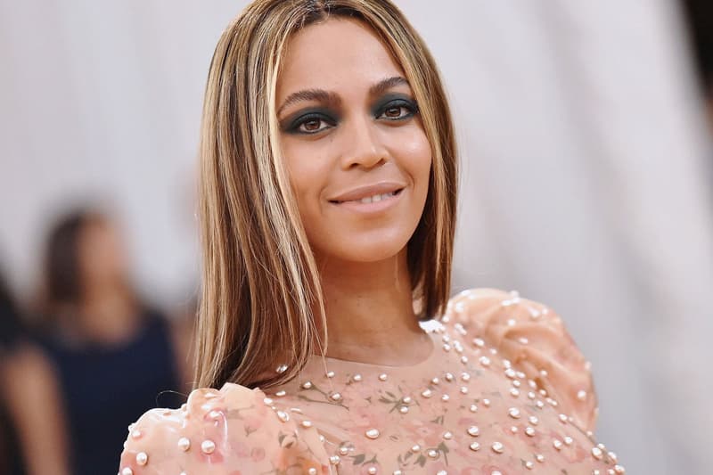 Beyonce Met Gala 2016 Red Carpet