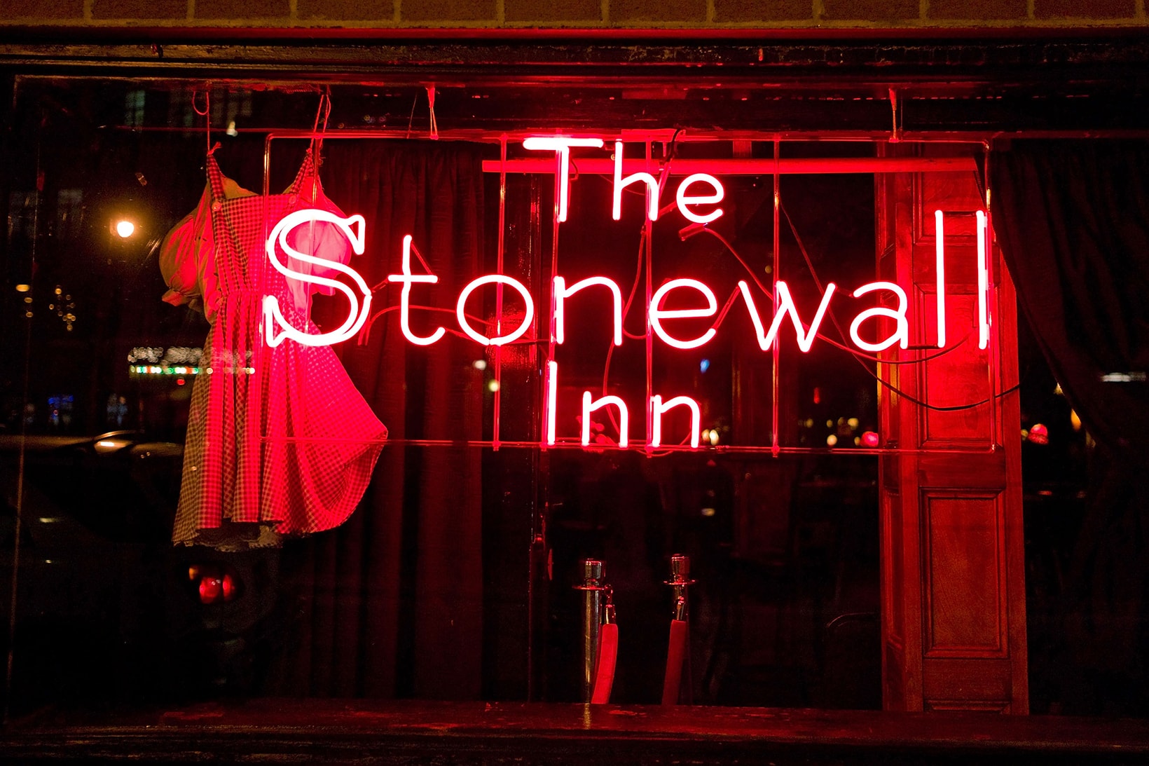the stonewall inn coronavirus covid 19 pandemic lgbtq new york greenwich village bar