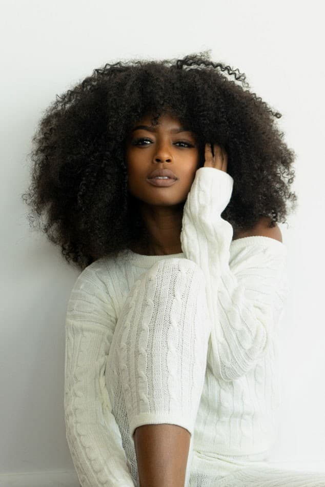 batwoman javicia leslie cast lead role the cw tv show black lgbtq actress