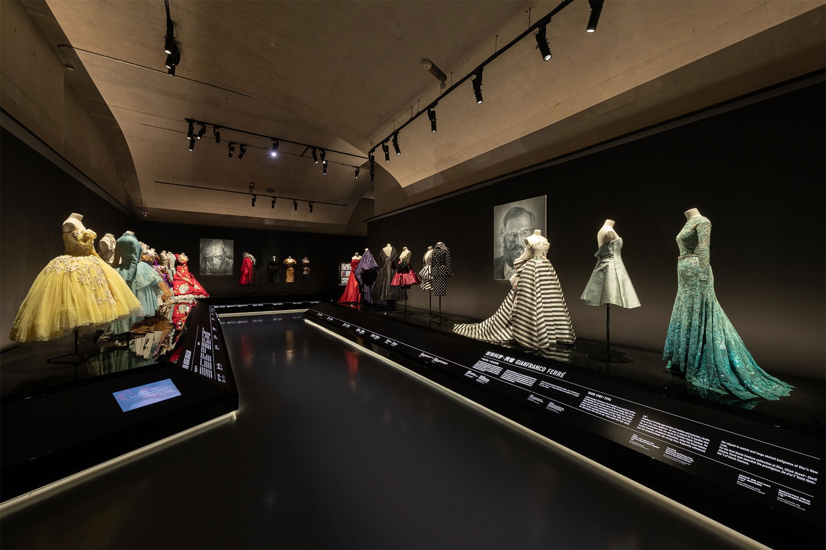 dior exhibition shanghai christian designer of dreams long museum date maria grazia chiuri fashion china 