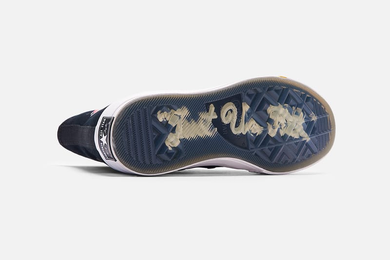 converse bugs bunny