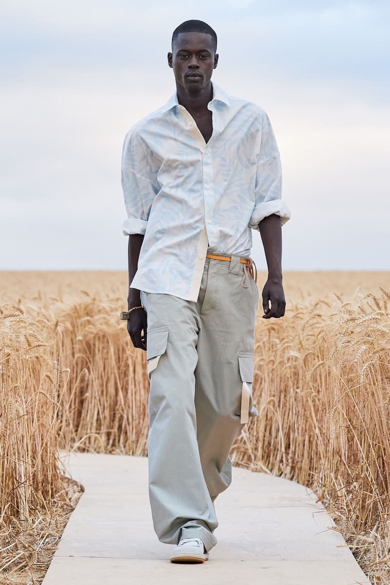 simon porte jacquemus spring summer 2021 womens mens collection runway show paris