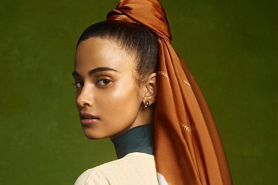 Hana Tajima and UNIQLO Announce Modest FW20 Collection