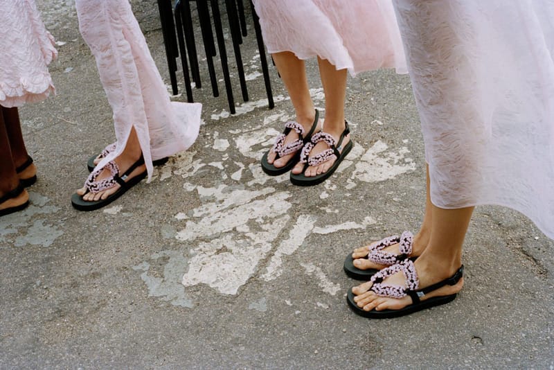 Autenti Pink Leather Floral Sandals-40 | eBay