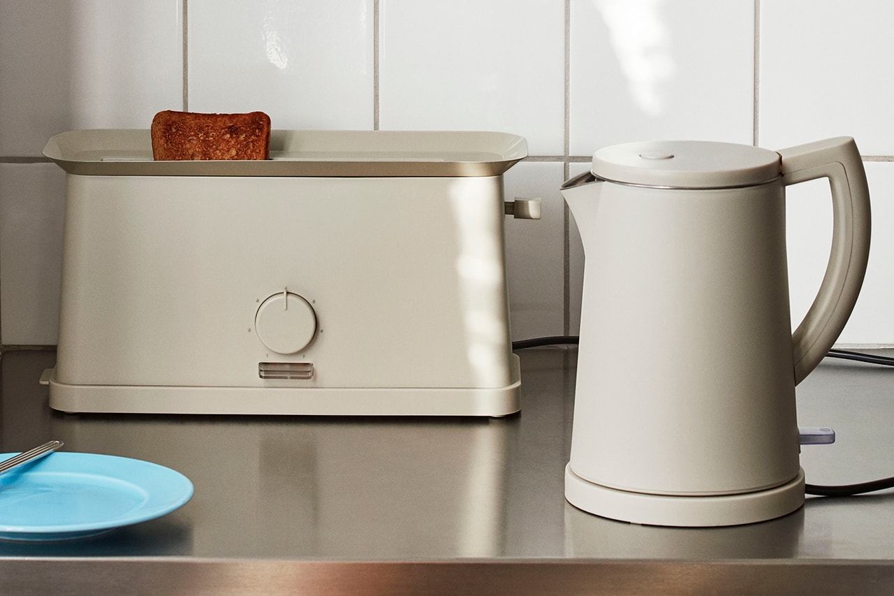 HAY Toaster Electric Kettle George Sowden Kitchen Appliances Denmark Danish Design Home Scandinavian Grey Gray