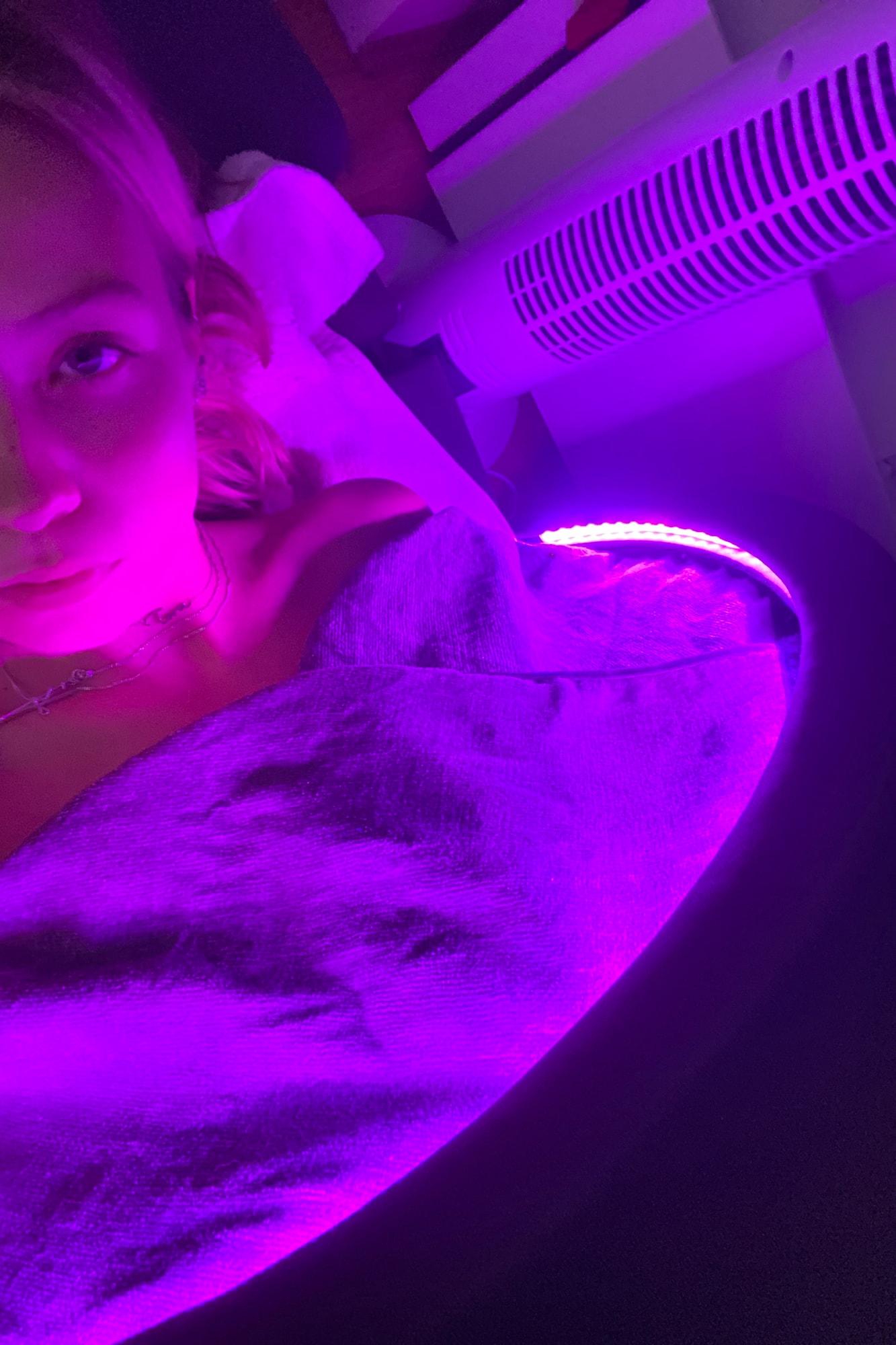 At-Home LED Light Therapy Sauna Review Sunlighten Bed Sun Bed 