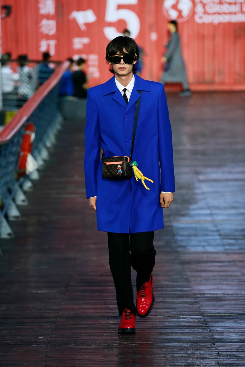Louis Vuitton Virgil Abloh Spring/Summer 2021 Mens Collection Show Shanghai Coat Green Scorpion